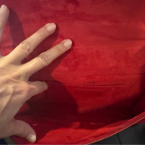 100% Authentic Red Leather Large Saint Laurent ‘Y’ Clutch - Picture 5 of 7